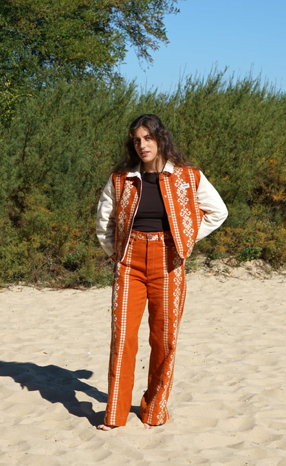 Pantalon 70, Adishatz Tierra