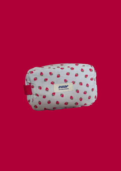 Trousse rétro fraise
